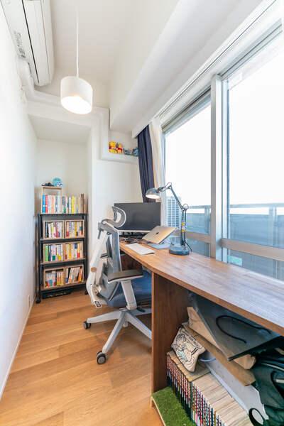 約2.88m2のワークスペース※家具・調度品は販売対象に含みません。