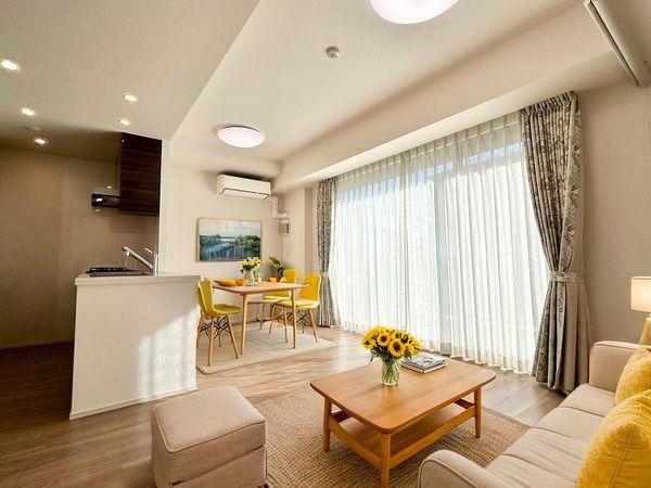 LDK：実際の写真を基にCGで家具・その他のイメージを配置。家具等は価格に含まず。※現況引渡