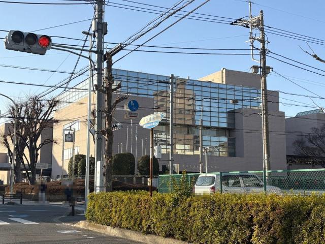 さいたま市立南浦和図書館 760m 写真撮影日：2026-01-18