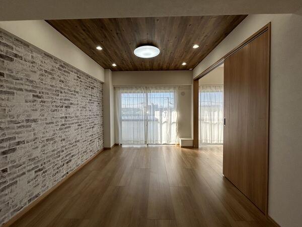 南向きのため、陽当たり良好です。