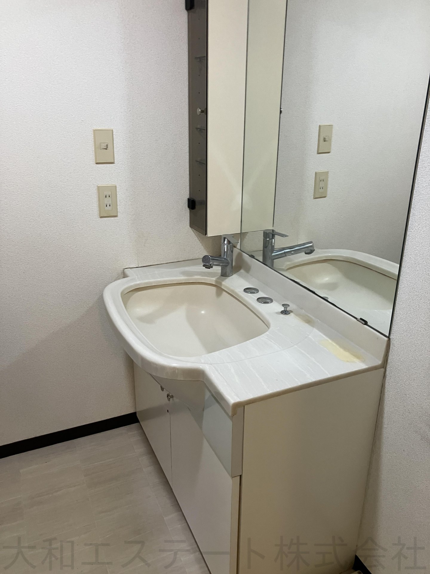 バス