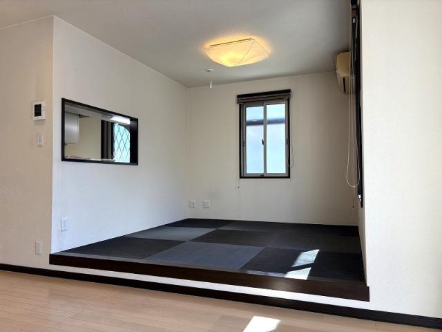 リビング以外の居室  写真撮影日：2026-03-12