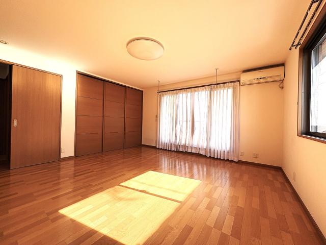 リビング以外の居室  写真撮影日：2026-03-05