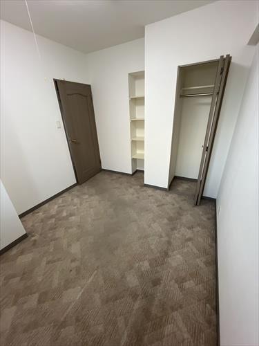 洋室約４．８帖