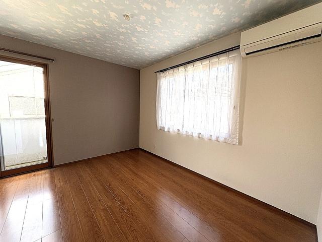 リビング以外の居室  写真撮影日：2026-03-16