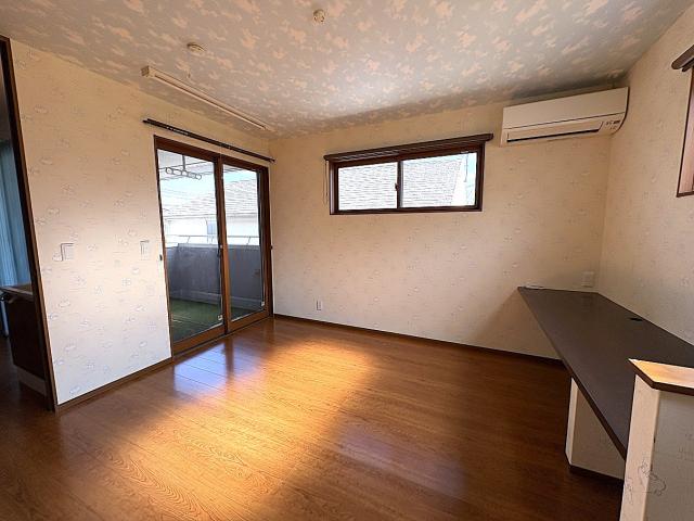 リビング以外の居室  写真撮影日：2026-03-16