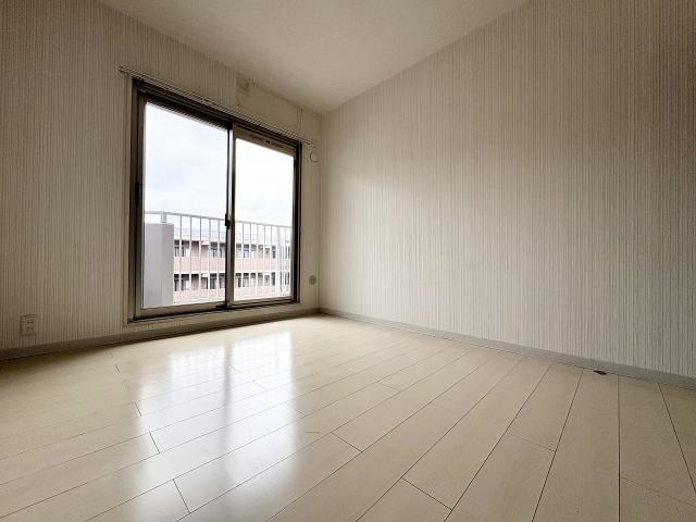 リビング以外の居室  写真撮影日：2026-03-26