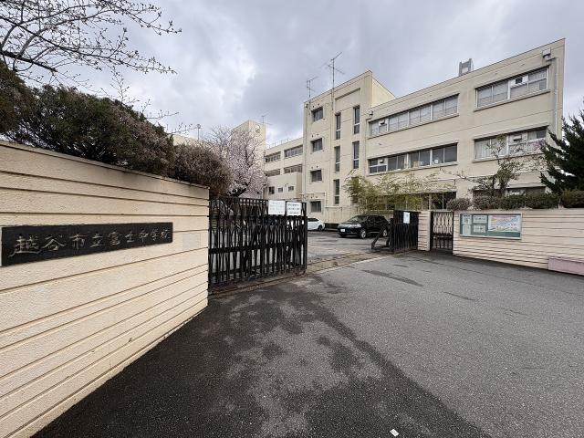 越谷市立富士中学校 1000m 写真撮影日：2026-03-26