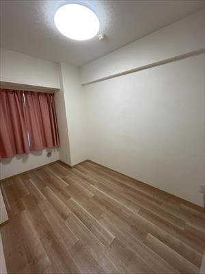 洋室　４．３帖（２０２６年３月撮影）