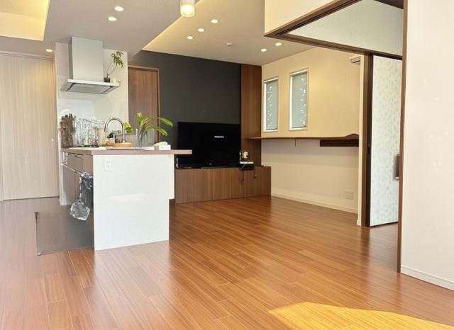 リビング  写真撮影日：2026-04-11