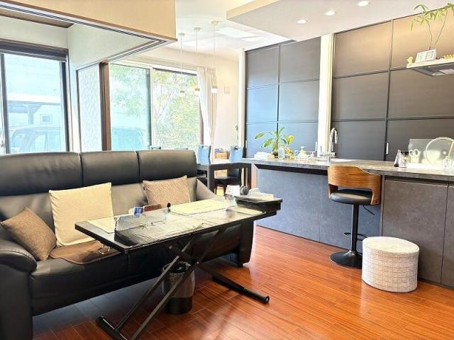 リビング  写真撮影日：2026-04-11