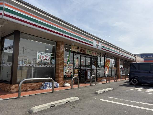 セブンイレブン羽生須影店 1000m 写真撮影日：2026-04-30