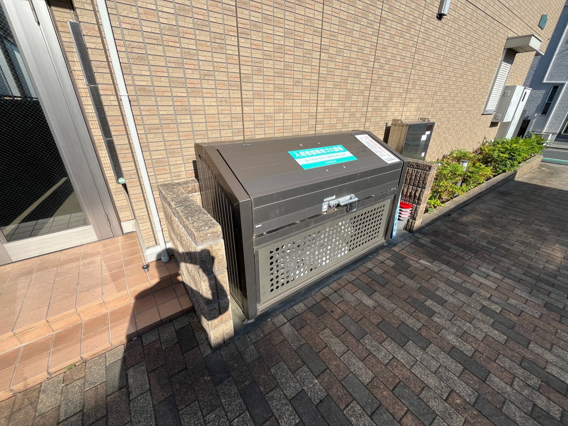 ごみ置き場