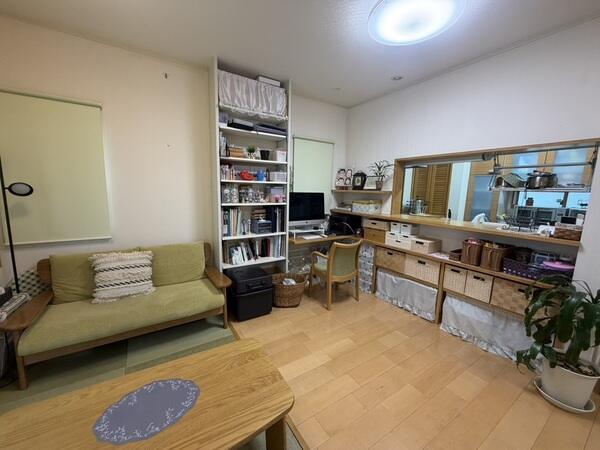 家具・調度品は販売価格に含まれません。