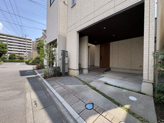 駐車場  写真撮影日：2026-06-18