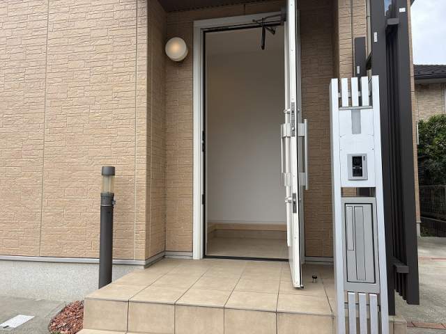 前面道路含む現地写真  写真撮影日：2026-06-14