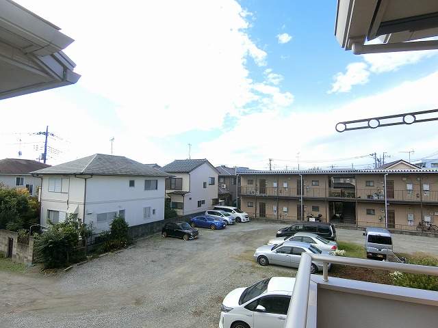 住戸からの眺望写真  写真撮影日：2025-11-03