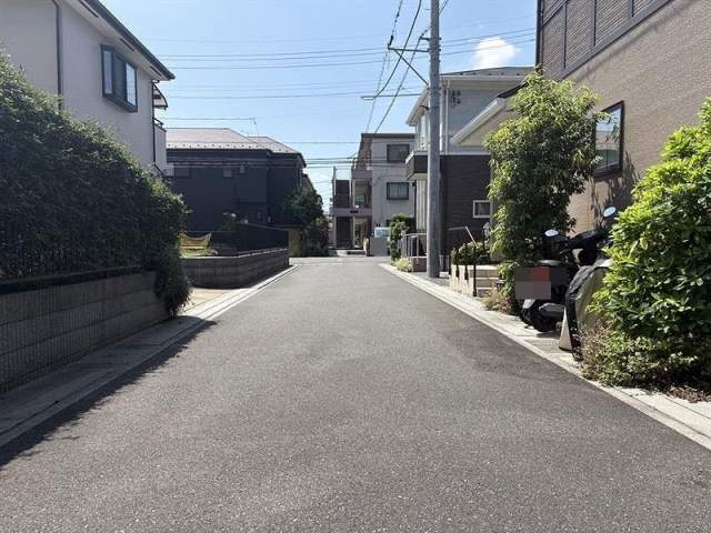 前面道路含む現地写真  写真撮影日：2026-07-20