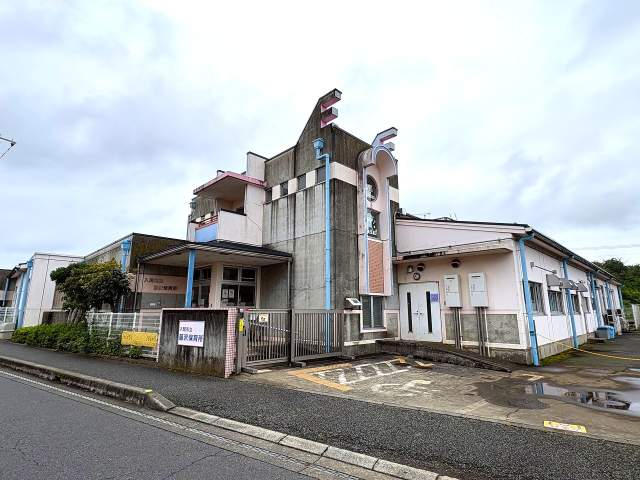 藤沢保育所 572m 写真撮影日：2026-07-27
