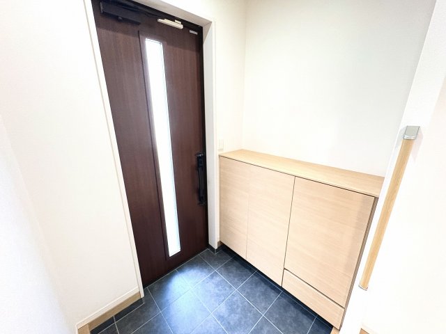 玄関  写真撮影日：2026-08-03