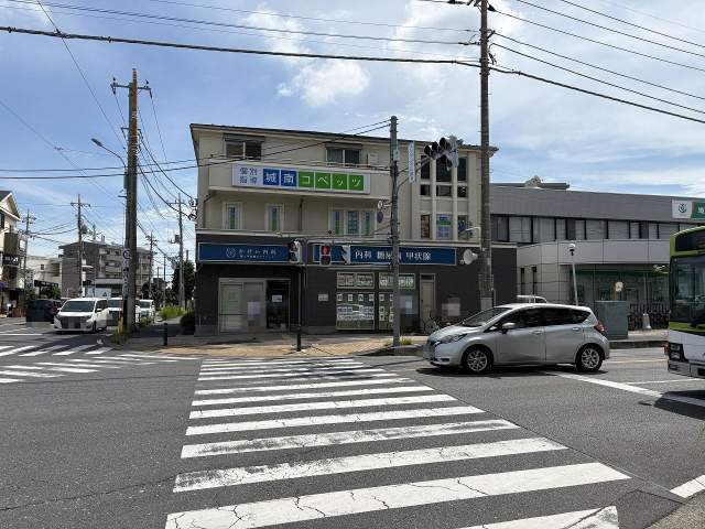 かけい内科 990m 写真撮影日：2026-08-08