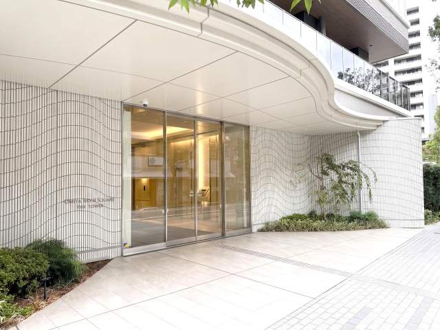エントランス  写真撮影日：2026-10-10