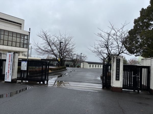 草津市立高穂中学校 1700m 写真撮影日：2025-04-03 