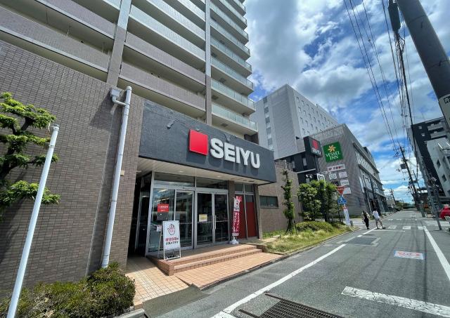 西友守山店 220m 写真撮影日：2025-08-23