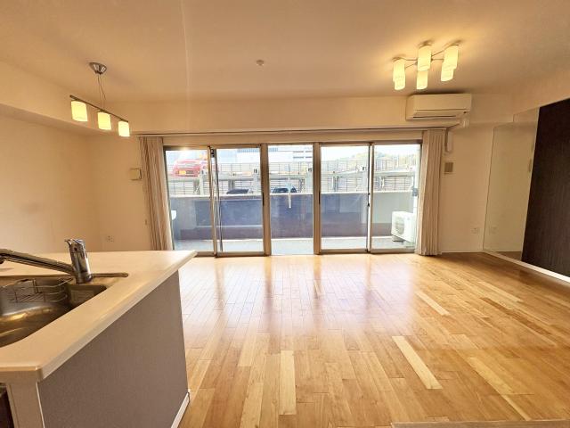 リビング  写真撮影日：2026-04-02