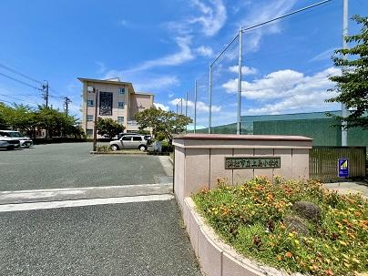 浜松市立上島小学校 650m 写真撮影日：2025-07-28