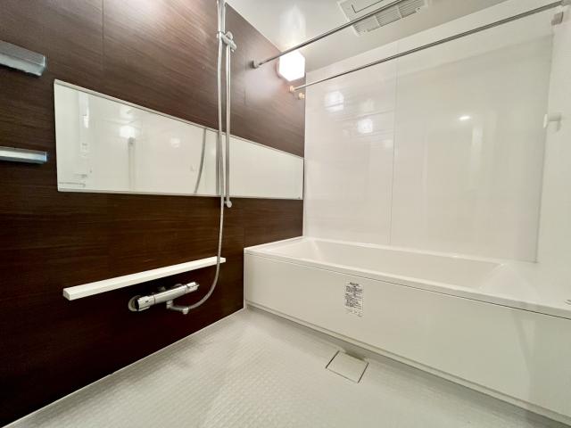 浴室  写真撮影日：2025-10-10