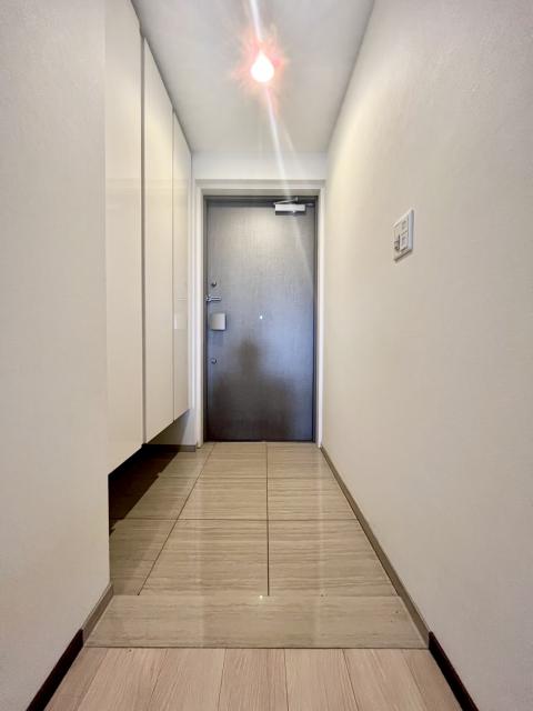 玄関  写真撮影日：2025-10-10