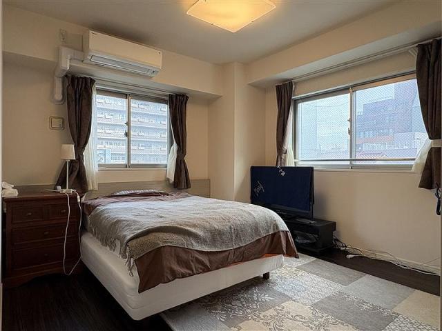 リビング以外の居室  写真撮影日：2025-12-08