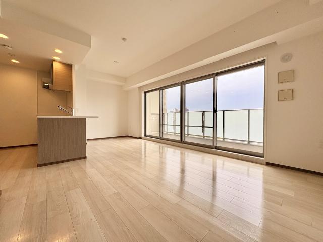 リビング  写真撮影日：2025-12-20