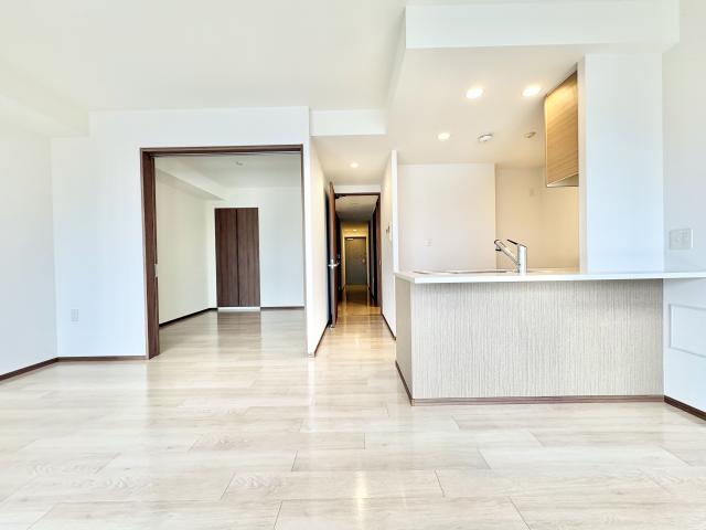 リビング  写真撮影日：2025-12-20