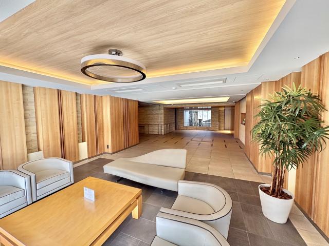 ロビー  写真撮影日：2026-04-03