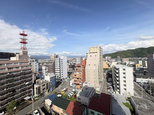 住戸からの眺望写真  写真撮影日：2026-06-12