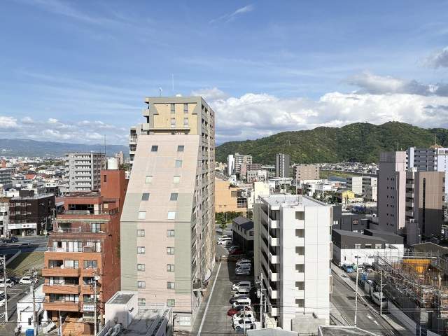 住戸からの眺望写真  写真撮影日：2026-06-12