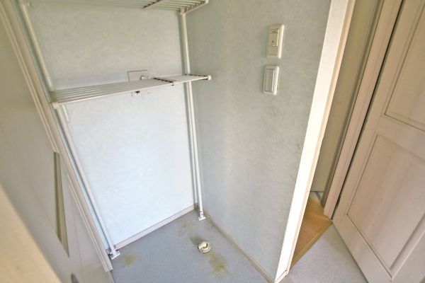 洗面台・洗面所  写真撮影日：2023-11-01