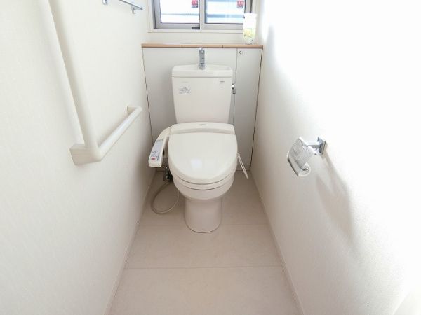 トイレ  写真撮影日：2024-11-19