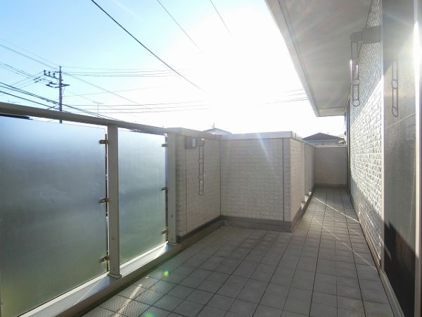 バルコニー  写真撮影日：2024-11-19