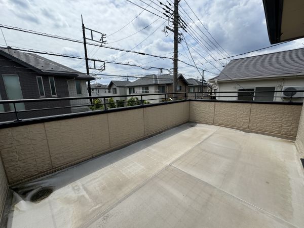 バルコニー  写真撮影日：2024-06-07