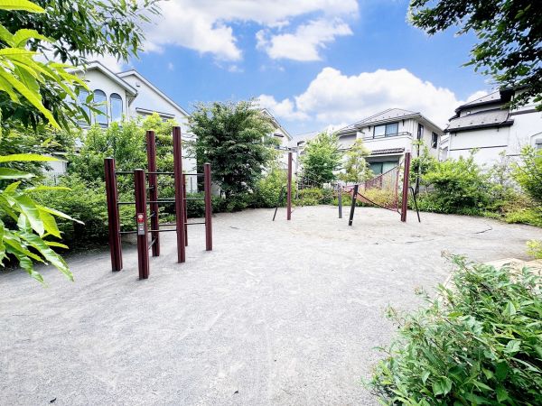 戸倉ささ公園 70m 写真撮影日：2024-06-08 