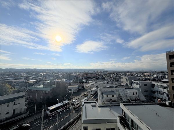 住戸からの眺望写真  写真撮影日：2024-11-21