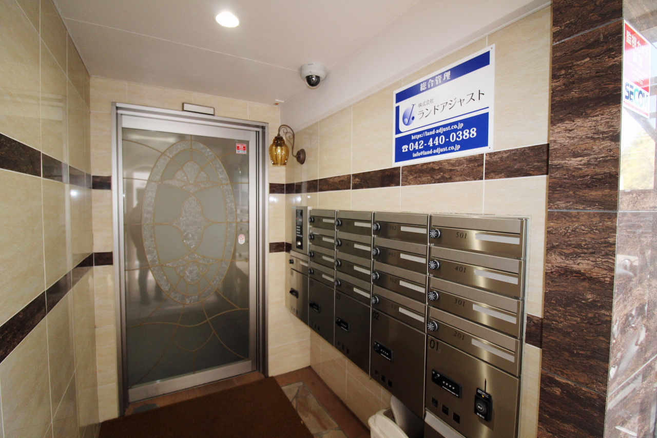 エントランス 撮影年月：令和７年１月