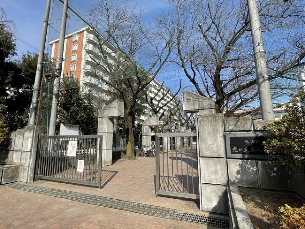 練馬区立光が丘第八小学校 180m 写真撮影日：2025-01-20 
