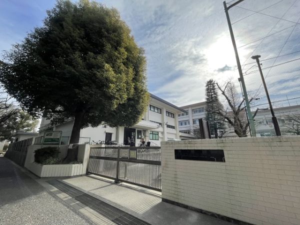 練馬区立光が丘第三中学校 1680m 写真撮影日：2025-01-20 