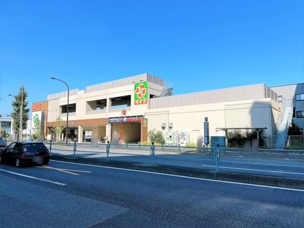 ライフ目黒区八雲店 550m 写真撮影日：2025-02-10 
