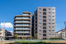 2016年築、設備仕様充実の三菱地所レジデンス分譲マンション。7階角住戸につき、採光・通風良好です。