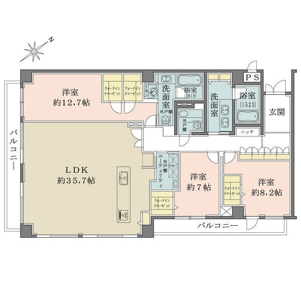 LDKは約35.7帖の広々空間。4箇所のウォークインクローゼット、各2箇所の浴室・洗面室・トイレ有。